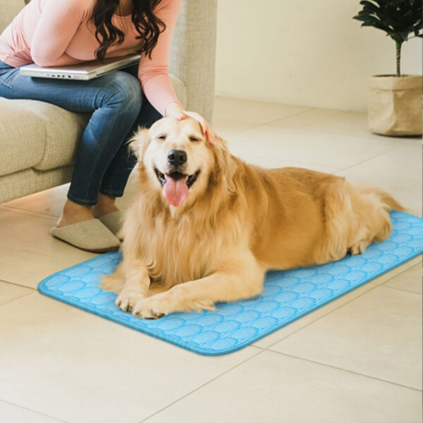 ⁦Pet Cooling Mat Cool Pad Cushion Dog Cat Puppy Blanket For Summer Sleeping Bed Dog Cooling Bed Pet Cooling Mat⁩ - الصورة ⁦6⁩