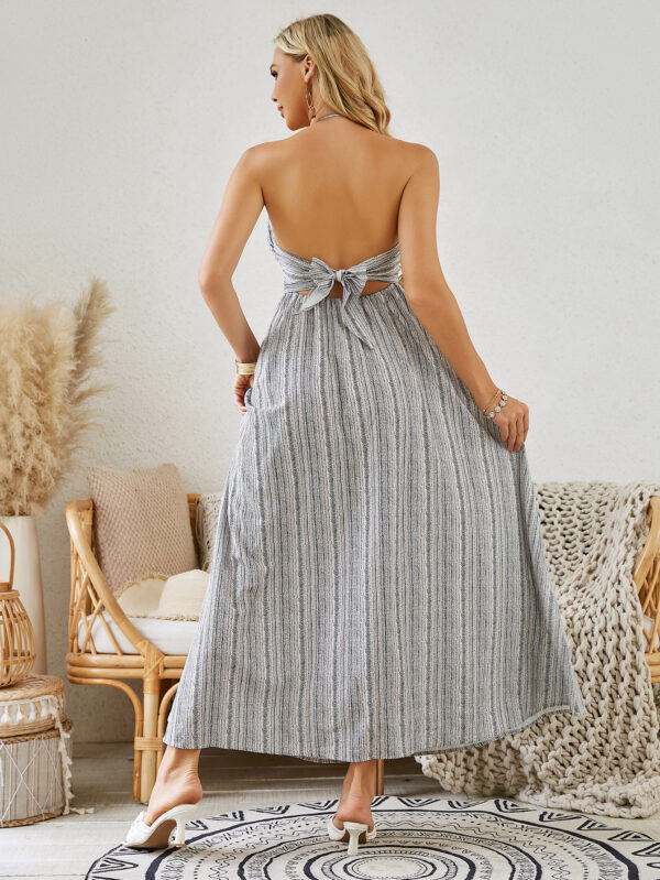 ⁦Bohemian Halter Maxi Dress - Women's Summer Striped Sleeveless Flowy Beach Dress⁩ - الصورة ⁦3⁩