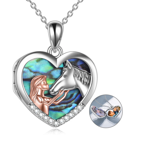 ⁦Horse Heart with Girls Pendant Necklace Gifts for Her⁩ - الصورة ⁦4⁩